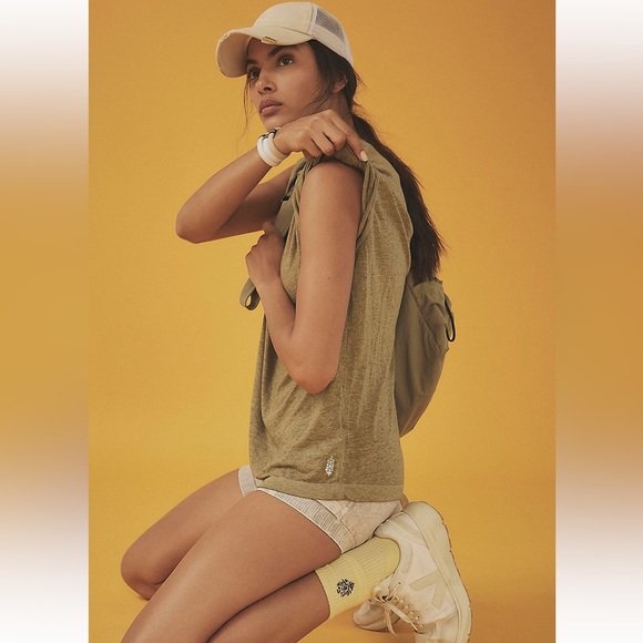 NEW Free People Keep Rolling Tee In Army - Picture 11 of 11